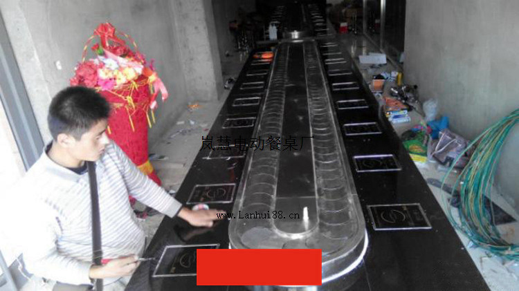开一个自助旋转麻辣烫需要多少钱一台