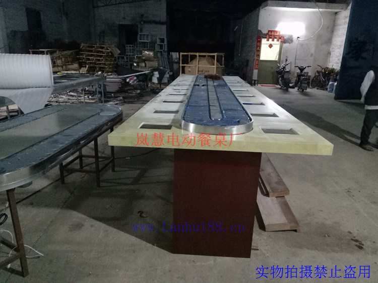 湖南专供回转火锅设备图 开回转火锅需要什么准备旋转小火锅设备